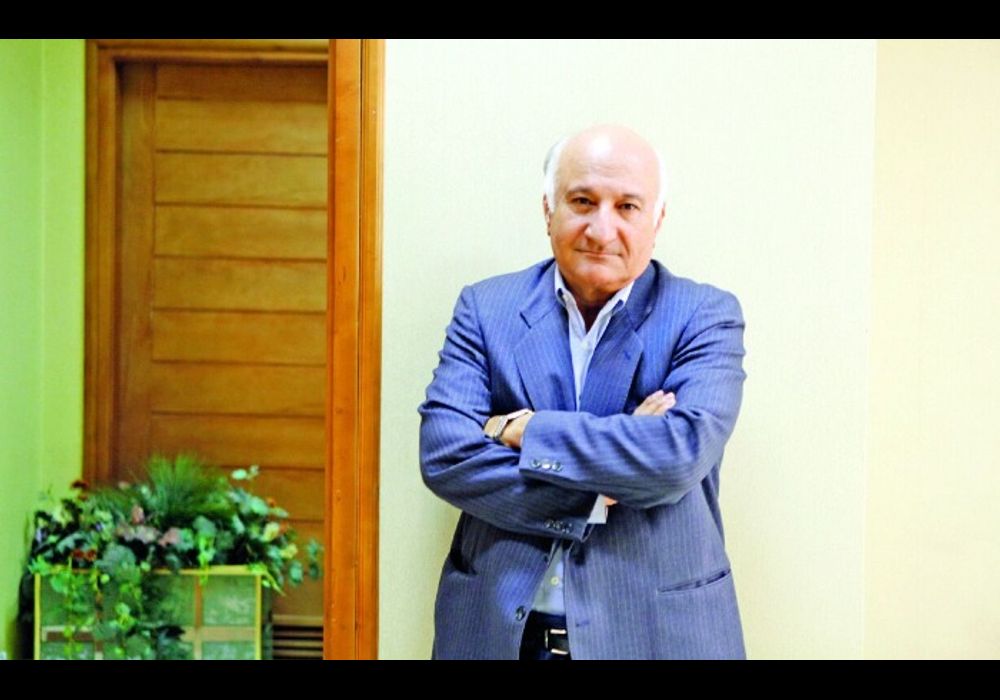 خاطره محمد طبيبيان از روحانيون و اقتصاد