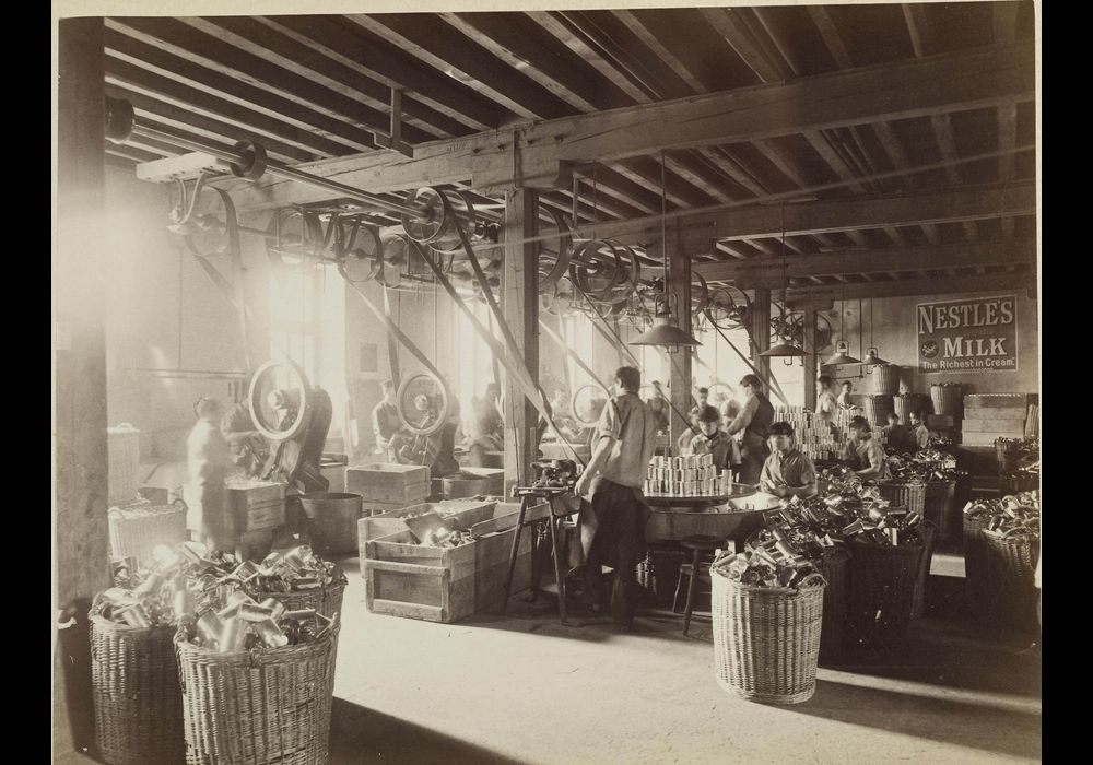 nestl-factory-tins-production-veveych-ca-1890_24062791575_o (1)
