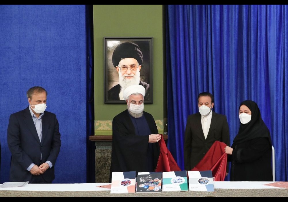 رونمایی از سند همکاری های صنعتی و معدنی