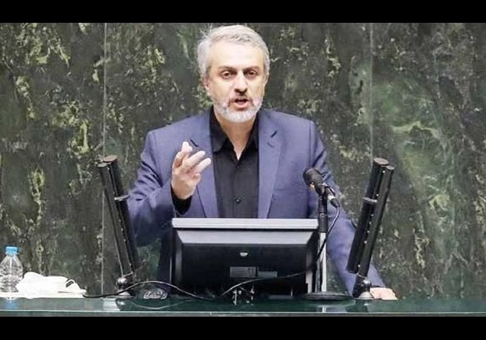 فاطمی امین و دفاع در مجلس