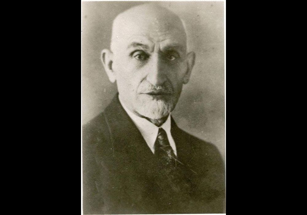 یحیی دولت آبادی