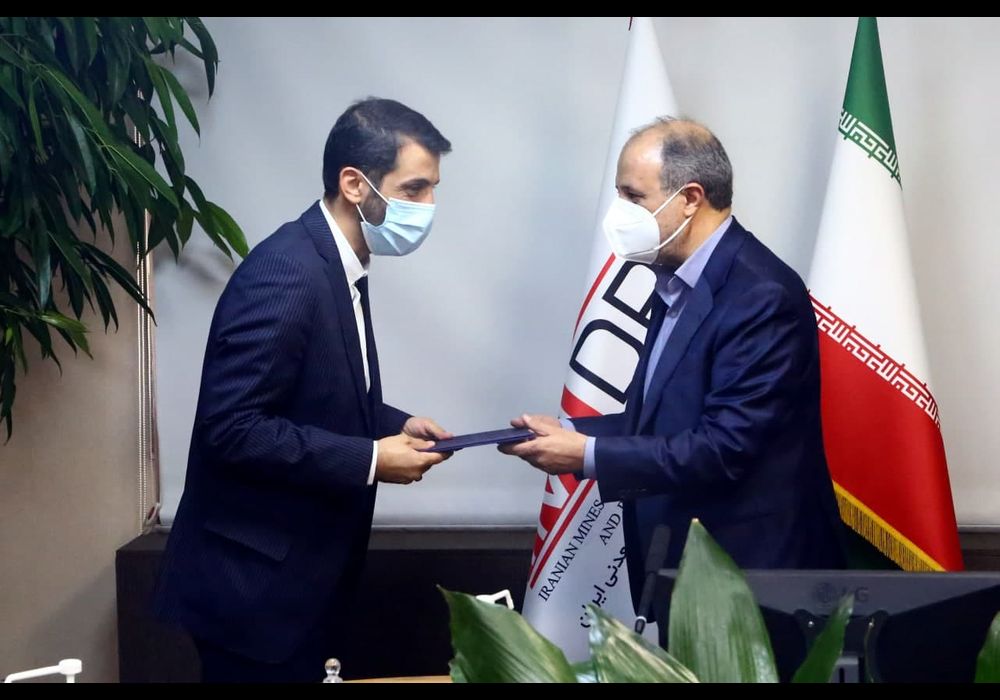 طیب نیا مدیر عامل فولاد مبارکه شد