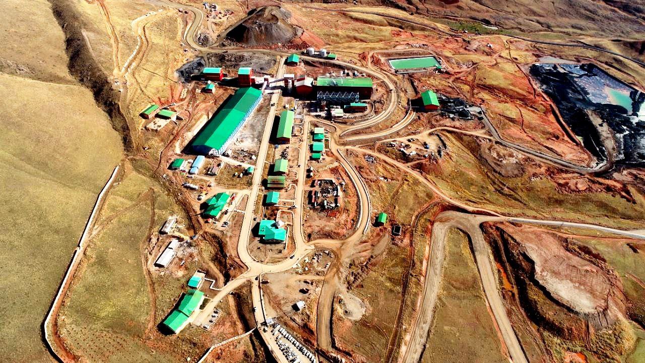 آگهی تجدید فراخوان طلای زرشوران