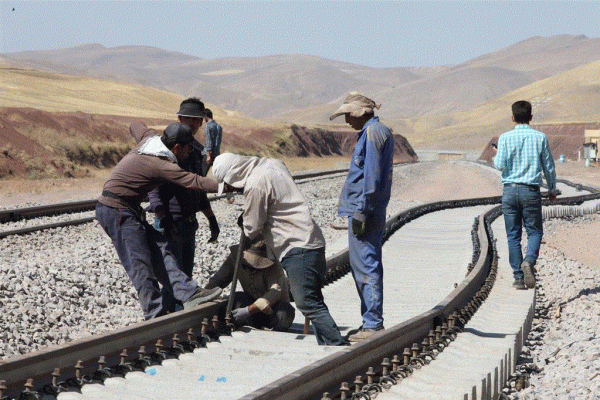 سربلندی ریل ملی ذوب آهن
