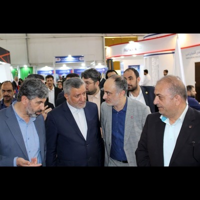 وزیر کار و حمایت از ذوب آهن