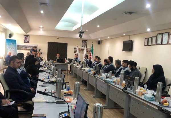 بازدید موثقی نیا از مرکز تحقیقات معدنی