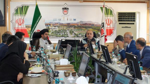 ذوب آهن الگوی اجرایی صنایع