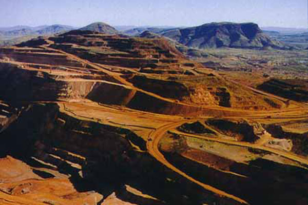 صدور بیمه نامه های بیمه معدنی