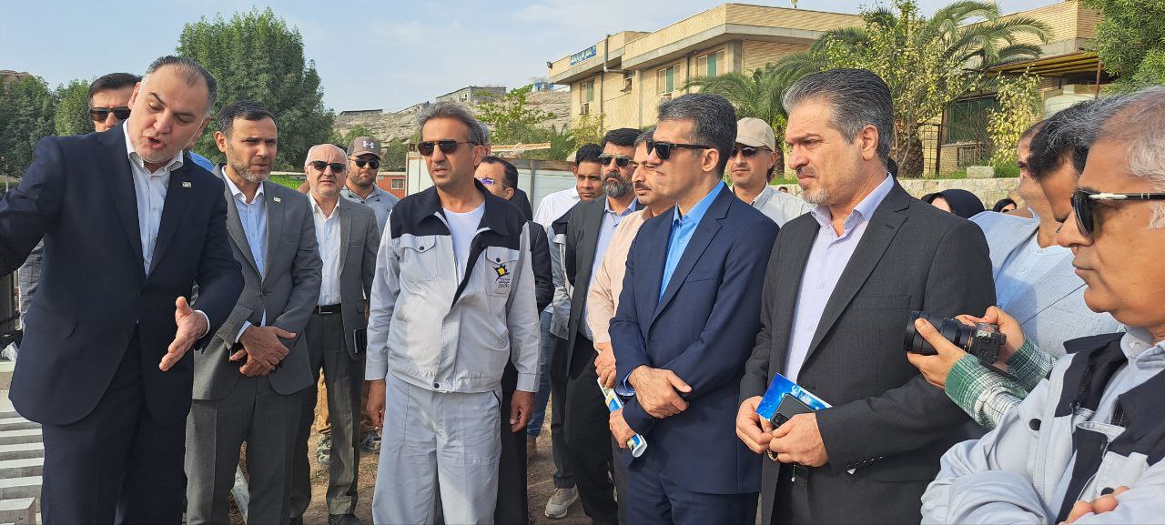 بازدید سهامداران ایمیدرو در انتقال پساب خلیج فارس
