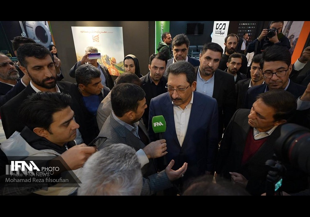 اتابک در نمایشگاه متافو