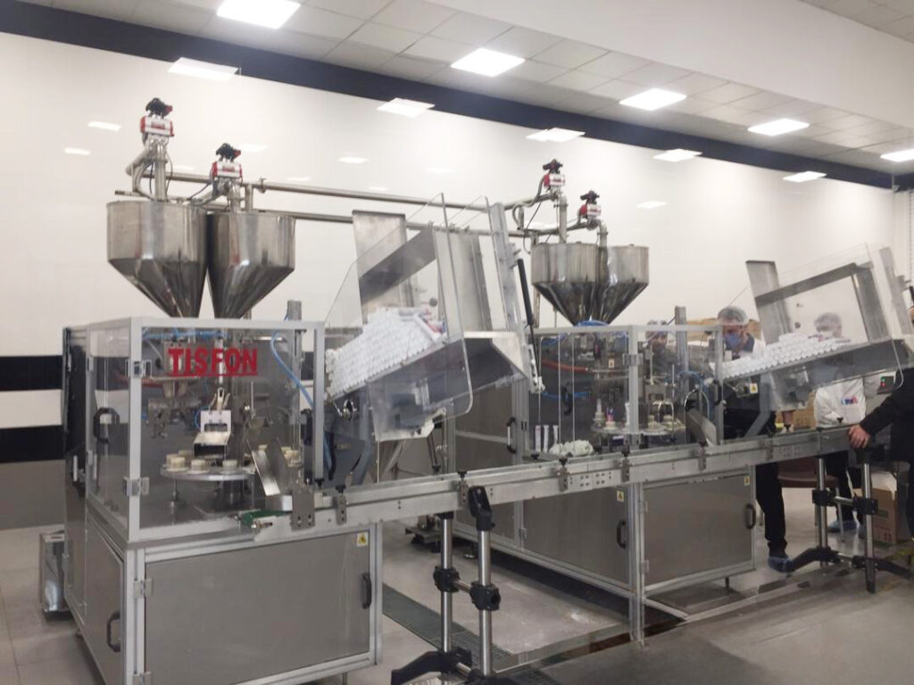 تفاوت پرکن تیوب اتوماتیک و نیمه اتوماتیک