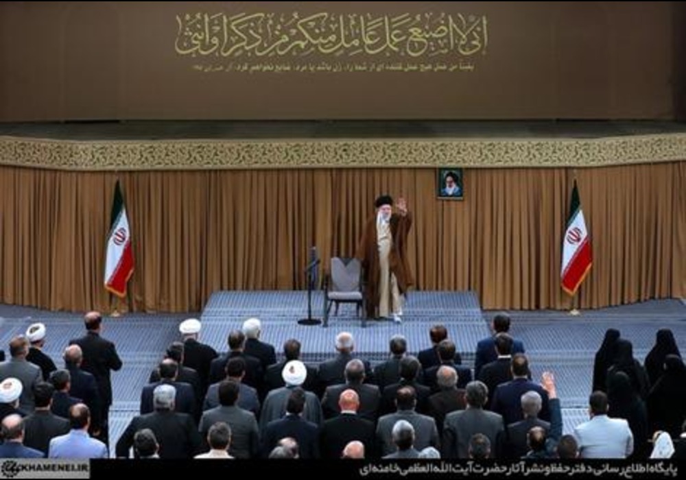 رهبری نظام و موانع خصوصی سازی
