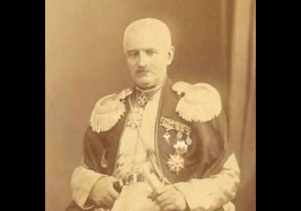 میرزا فتحعلی آخوندزاده
