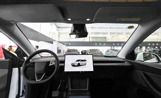 پیام ماسک برای رانندگان تسلا