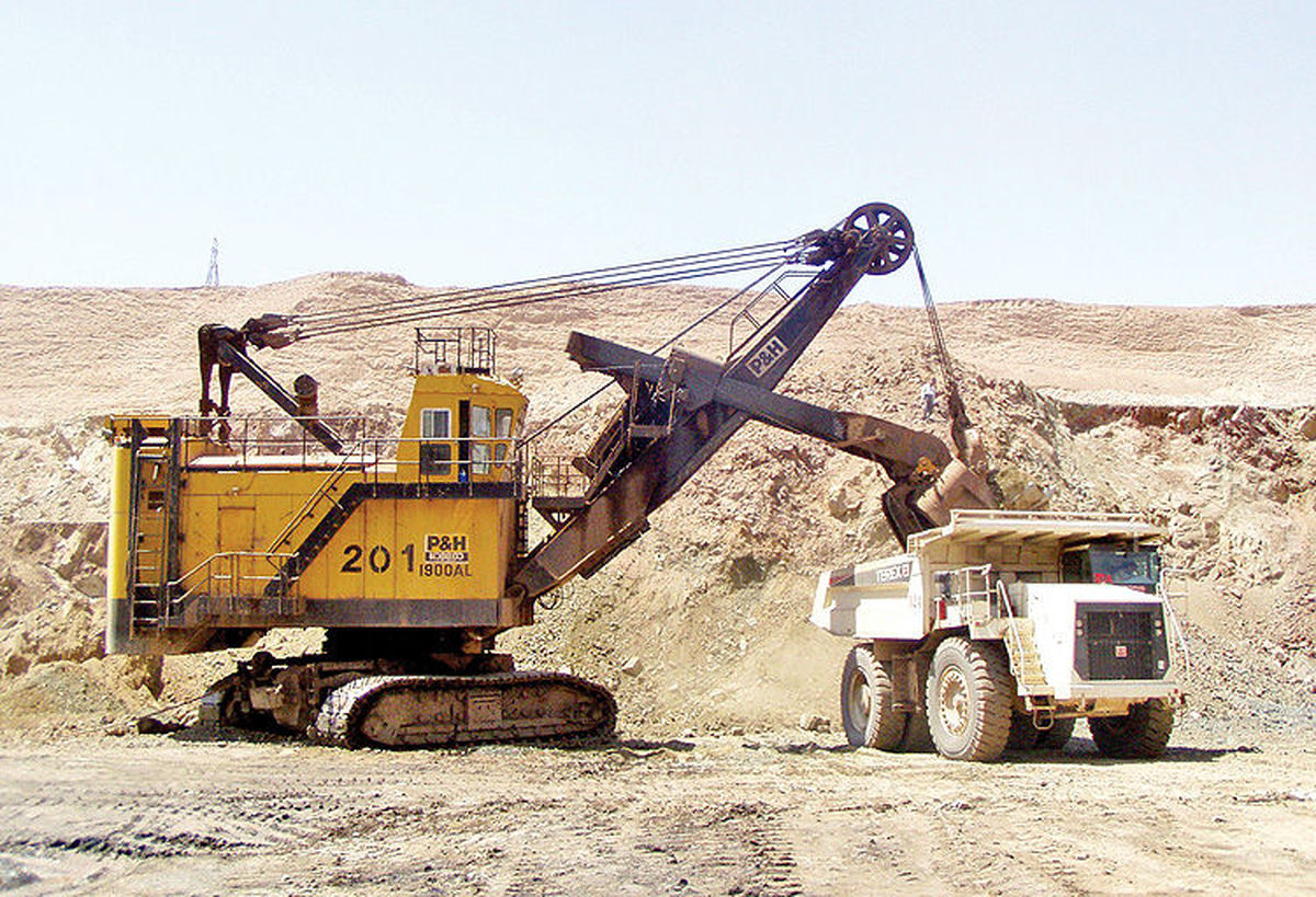 رشد معدن